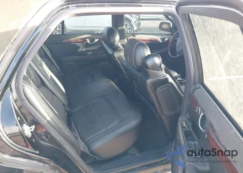 2004 Cadillac Deville Dts z USA, uszkodzony, nr VIN 1G6KF57984U240374